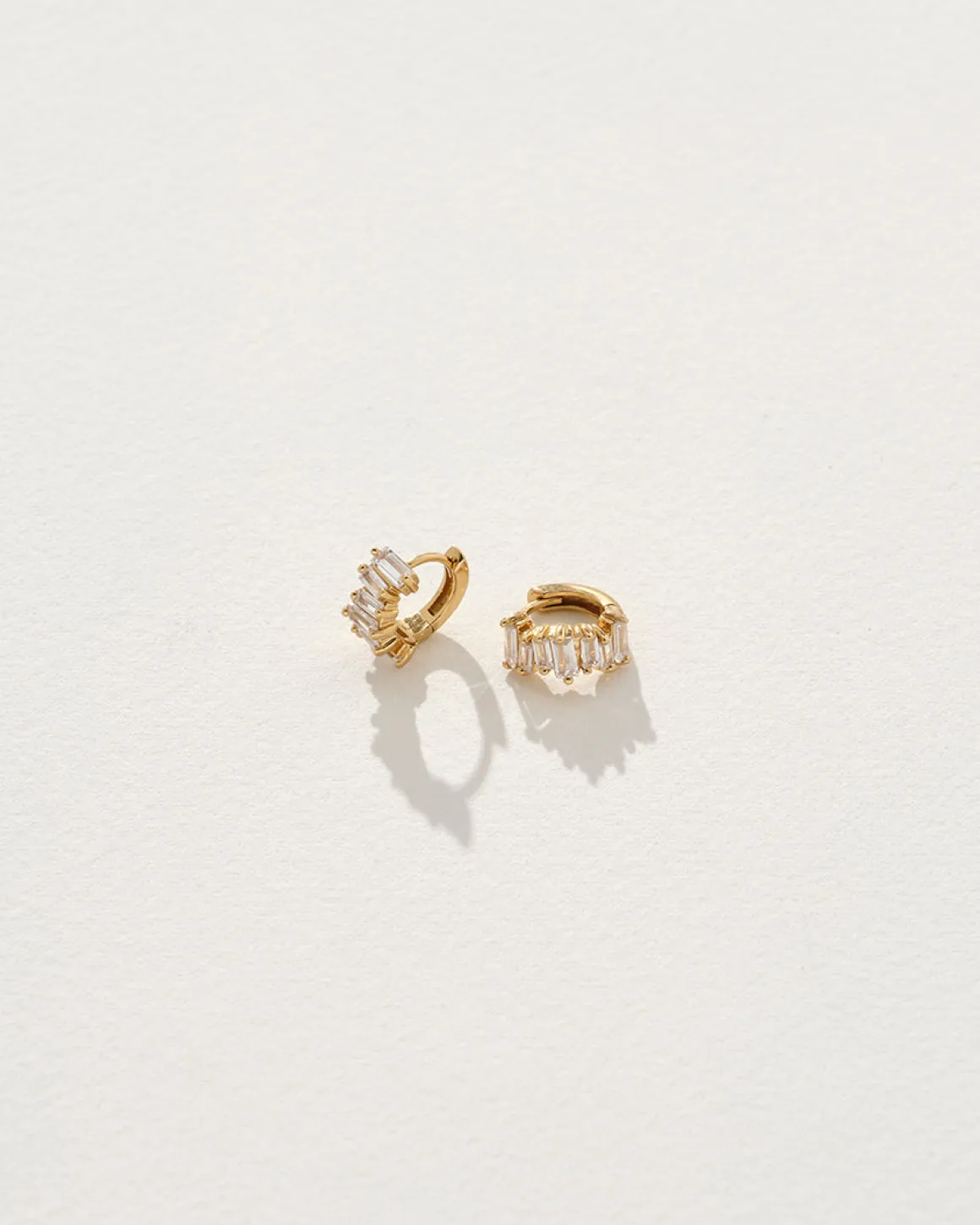 Autun Huggies in Gold/Crystal