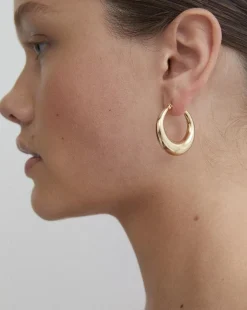 Coralia Hoops