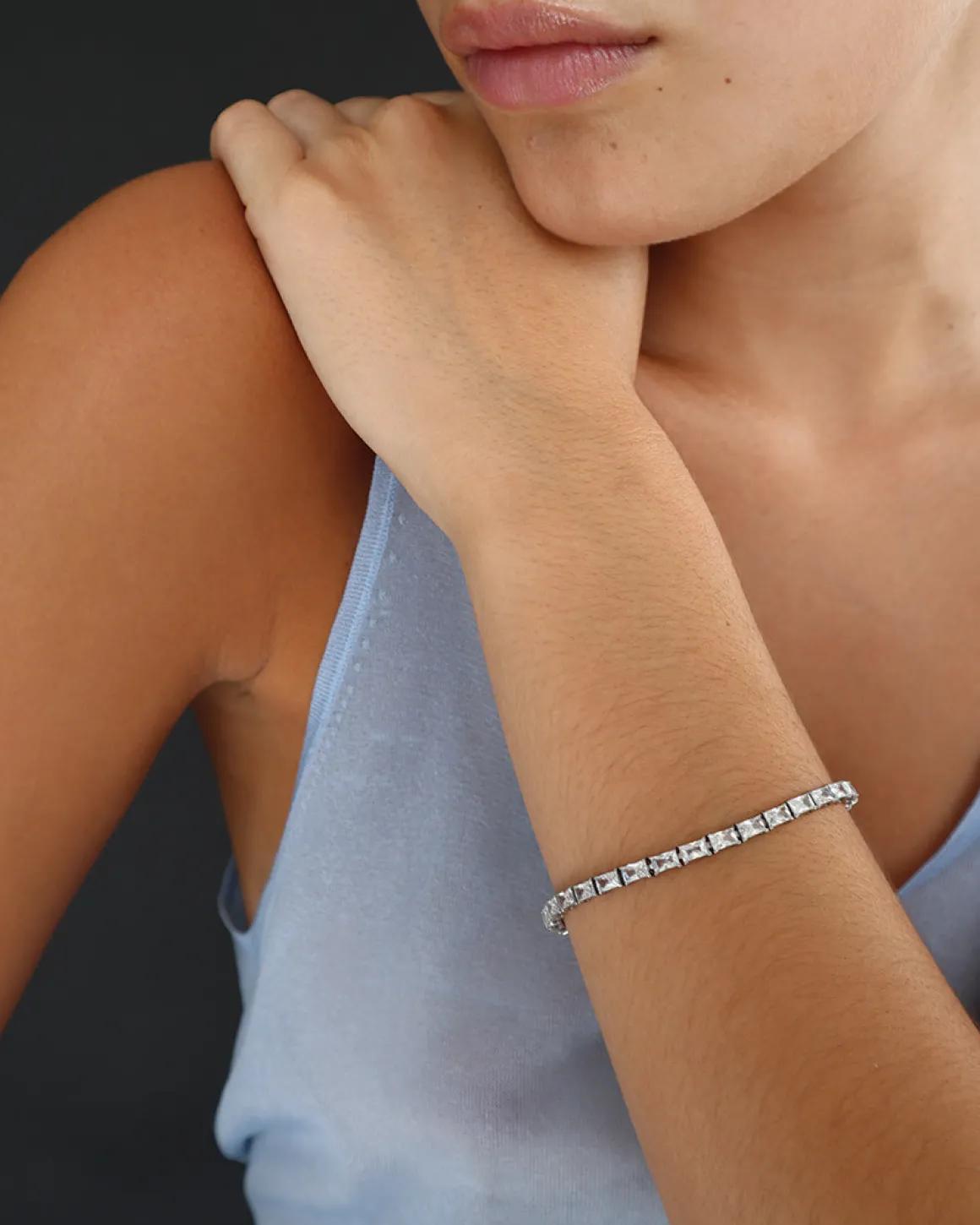 Naya Bangle in Silver