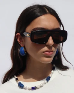 Thiago Earrings in Gold